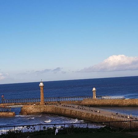 The Hideaway Villa Whitby Exteriör bild