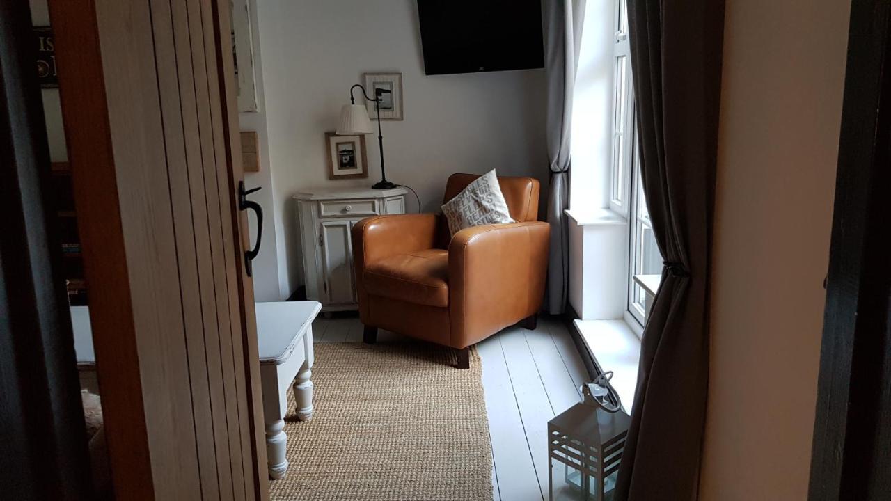 The Hideaway Villa Whitby Exteriör bild